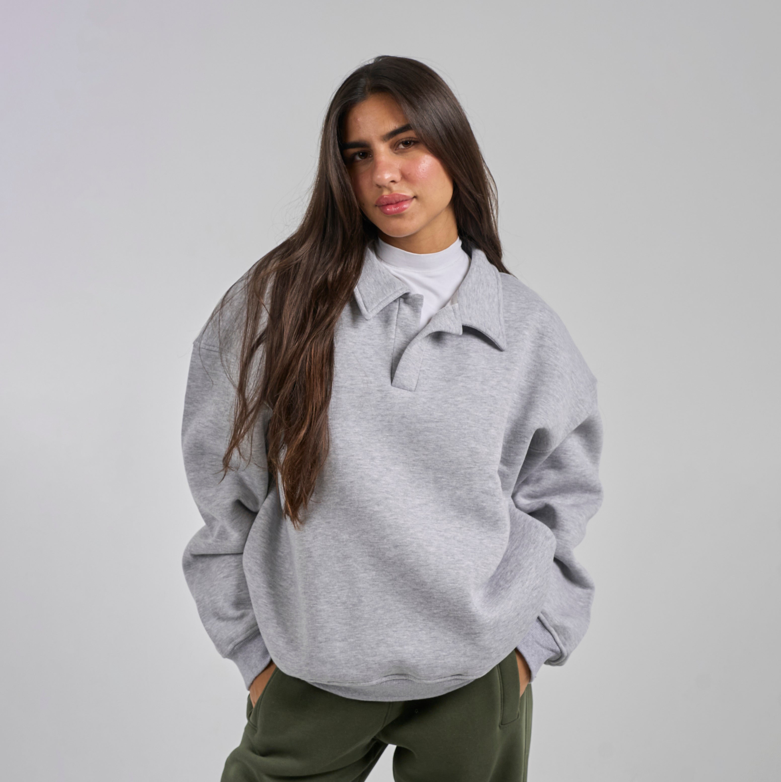 Polo Crewneck - Light Grey