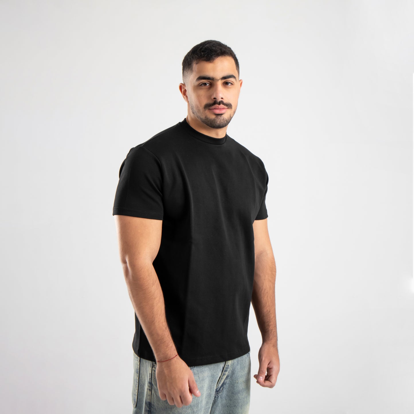 Regular Tee - Black