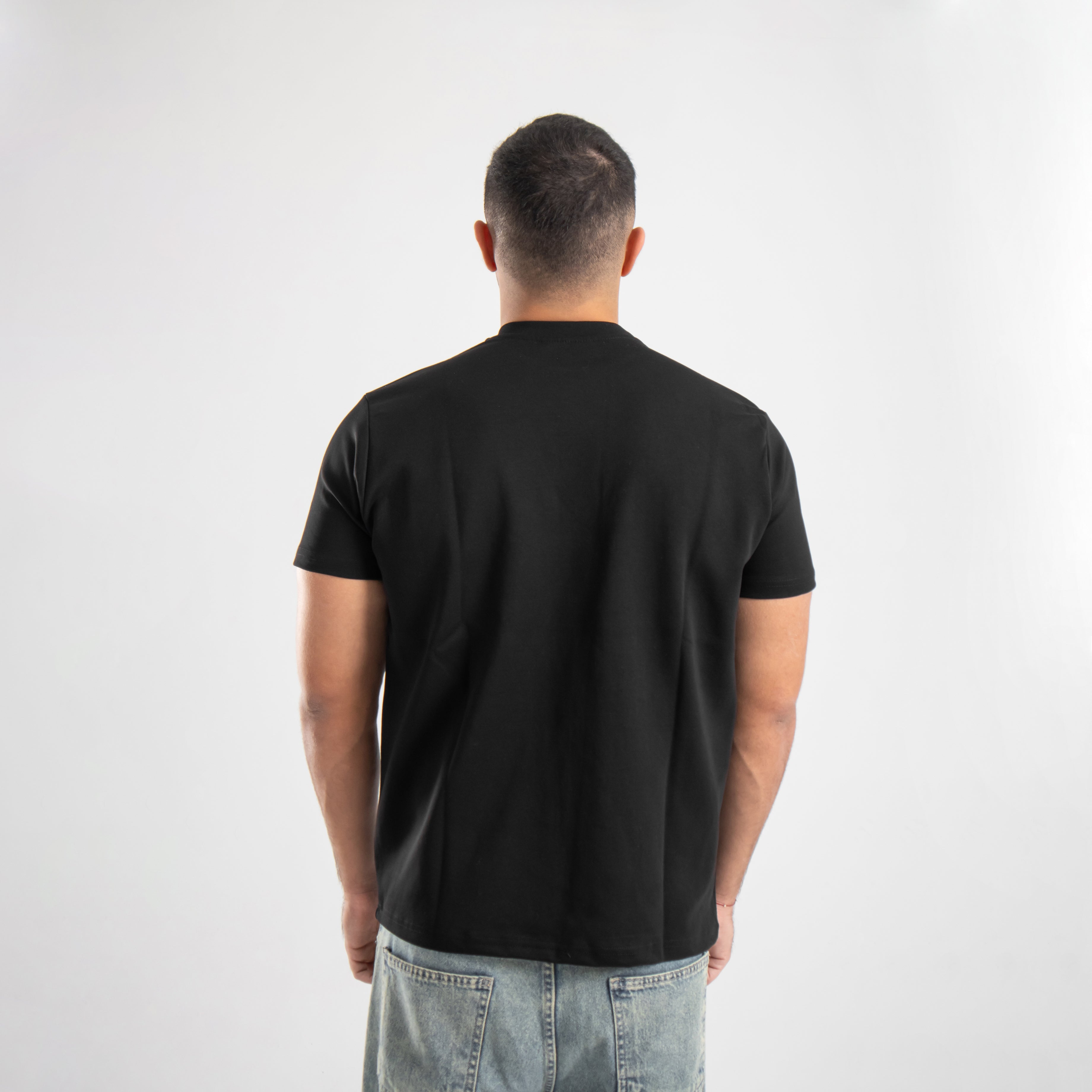 Regular Tee - Black