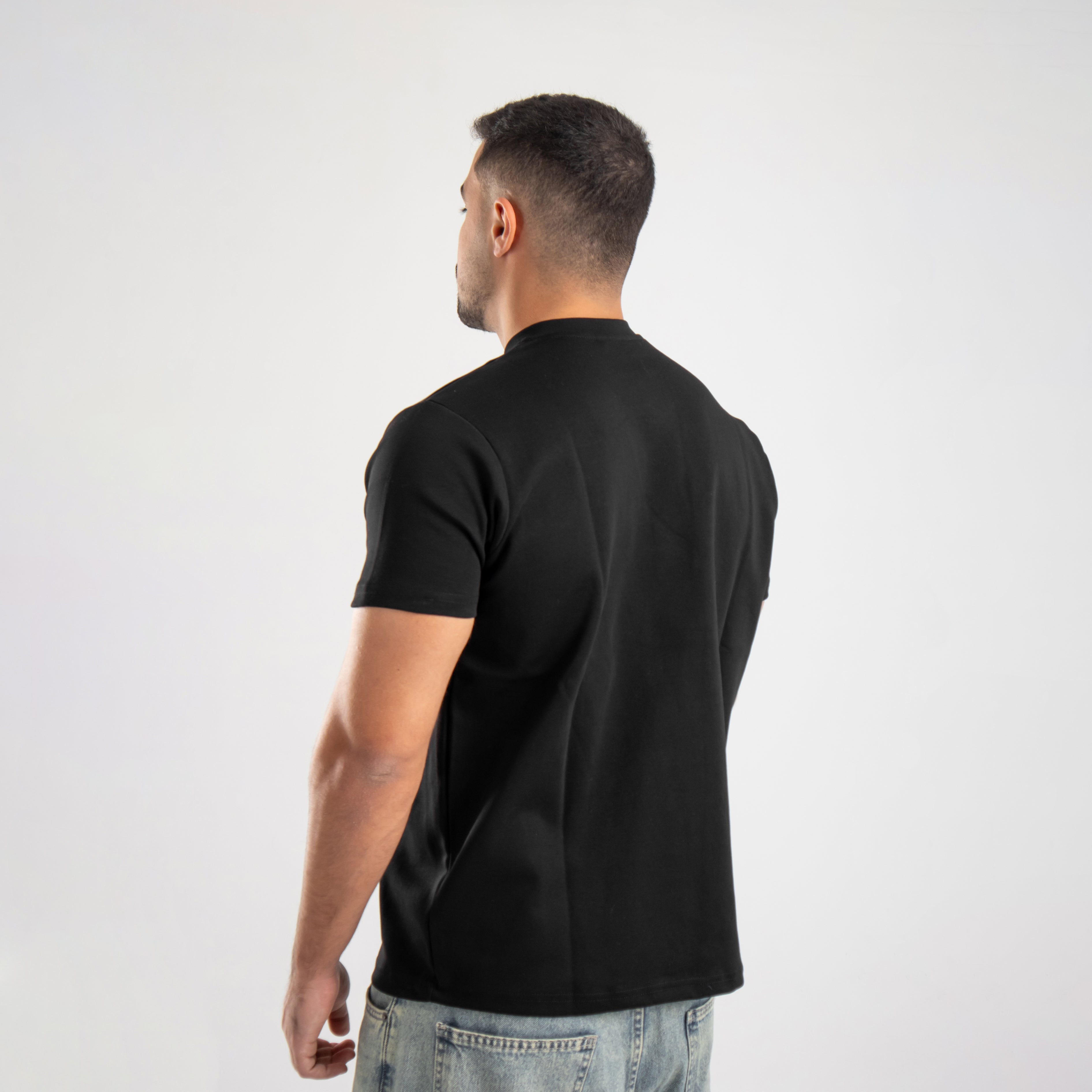 Regular Tee - Black